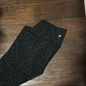 Lululemon align leggings- leopard camo - black -size 8